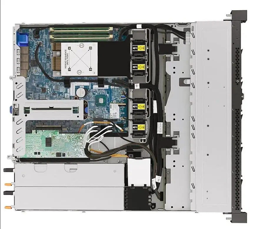 Платформа сервера Lenovo ThinkSystem SR250  